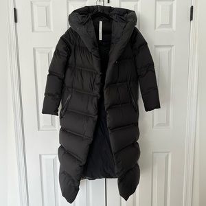 Lululemon Cloudscape Waterproof Wrap / Long Coat / Puffer